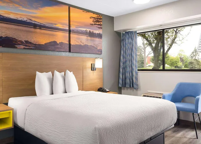 Days Inn By Wyndham Columbus Worthington