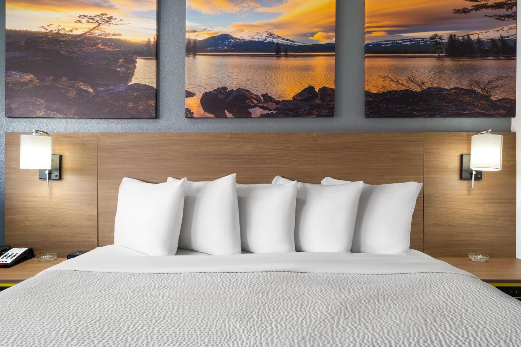 Days By Wyndham Worthington Hotel